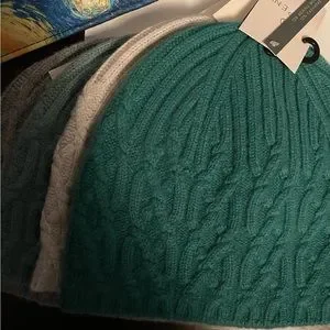 Aspen | Accessories | Aspen Twizzler Cableknit Beanie  display picture 1